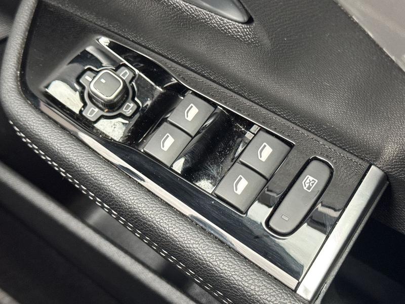 Used Vauxhall Astra 2023 for sale - 77763653: Photo 16