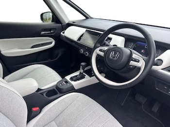 Used Honda Jazz 2020 for sale - 78109401: Photo