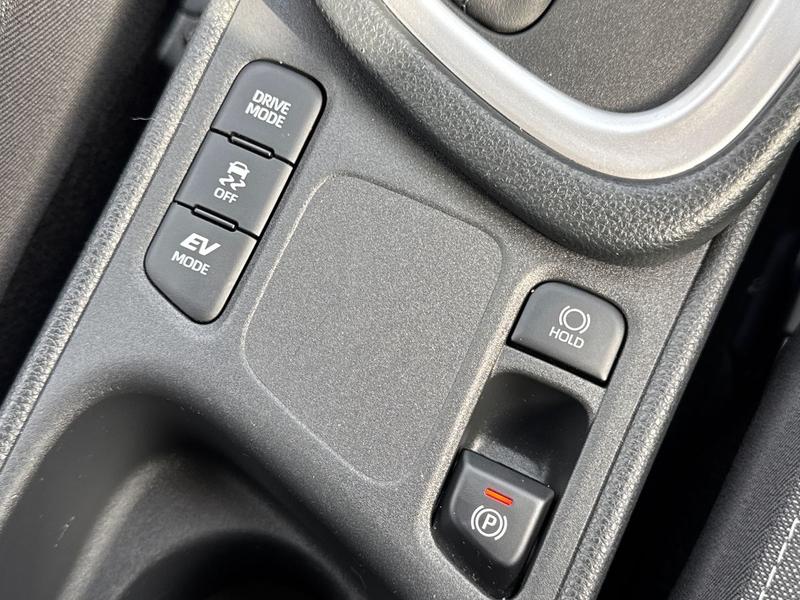 Used Toyota Yaris 2021 for sale - 77763657: Photo 27