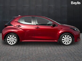 Used Toyota Yaris 2021 for sale - 77763657: Photo