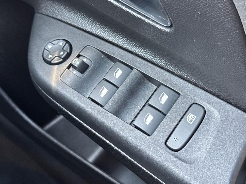 Used Vauxhall Corsa 2025 for sale - 77770594: Photo 16