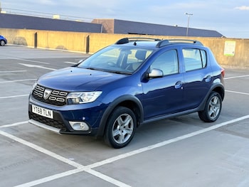Used Dacia Sandero Stepway 2018 for sale - 79451770: Photo