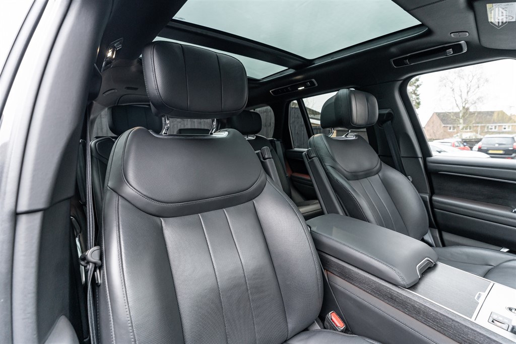 Used Land Rover Range Rover 2023 for sale - 77910102: Photo 8