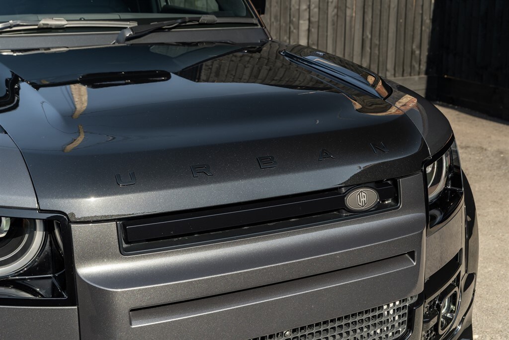 Used Land Rover Defender 110 2025 for sale - 78212150: Photo 11