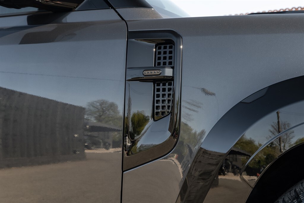 Used Land Rover Defender 110 2025 for sale - 78212150: Photo 15