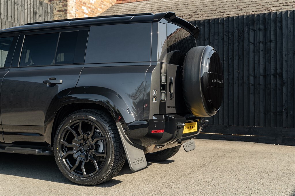 Used Land Rover Defender 110 2025 for sale - 78212150: Photo 24