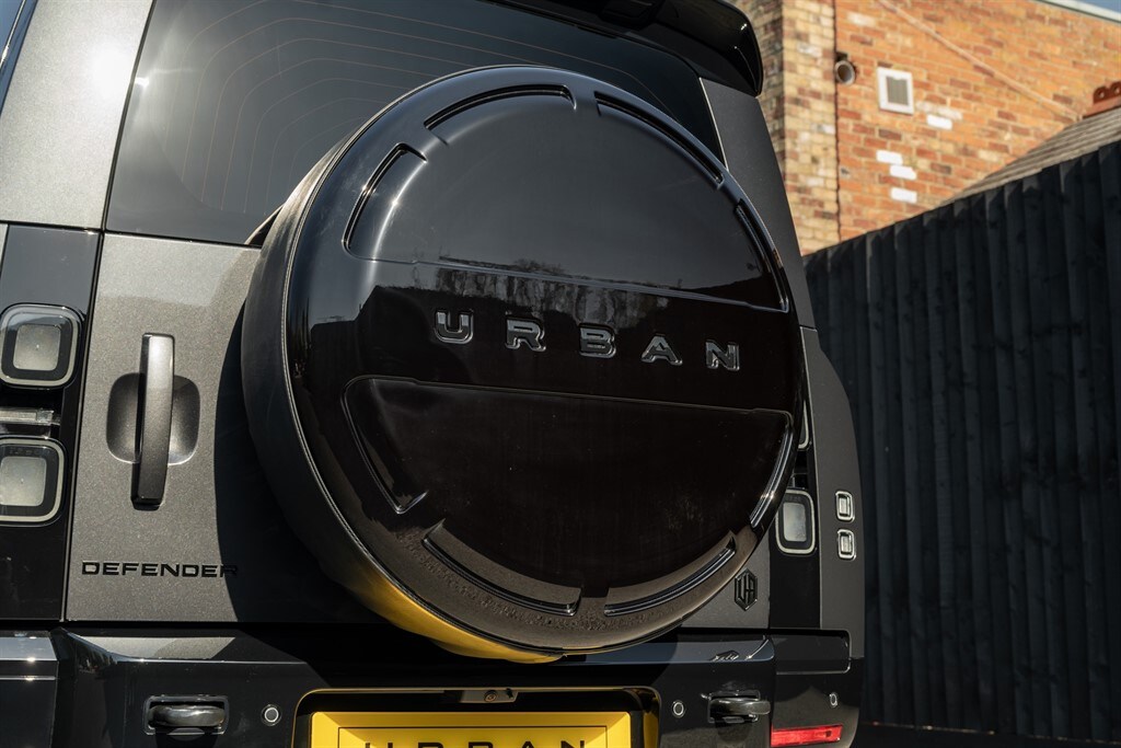 Used Land Rover Defender 110 2025 for sale - 78212150: Photo 27