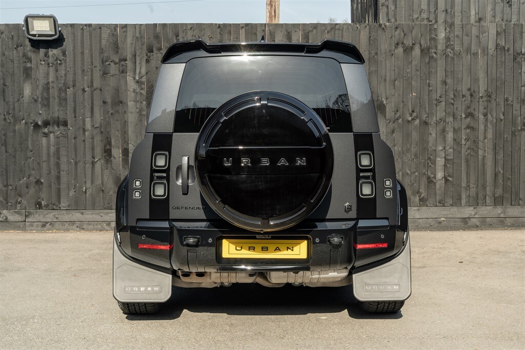 Used Land Rover Defender 110 2025 for sale - 78212150: Photo 5