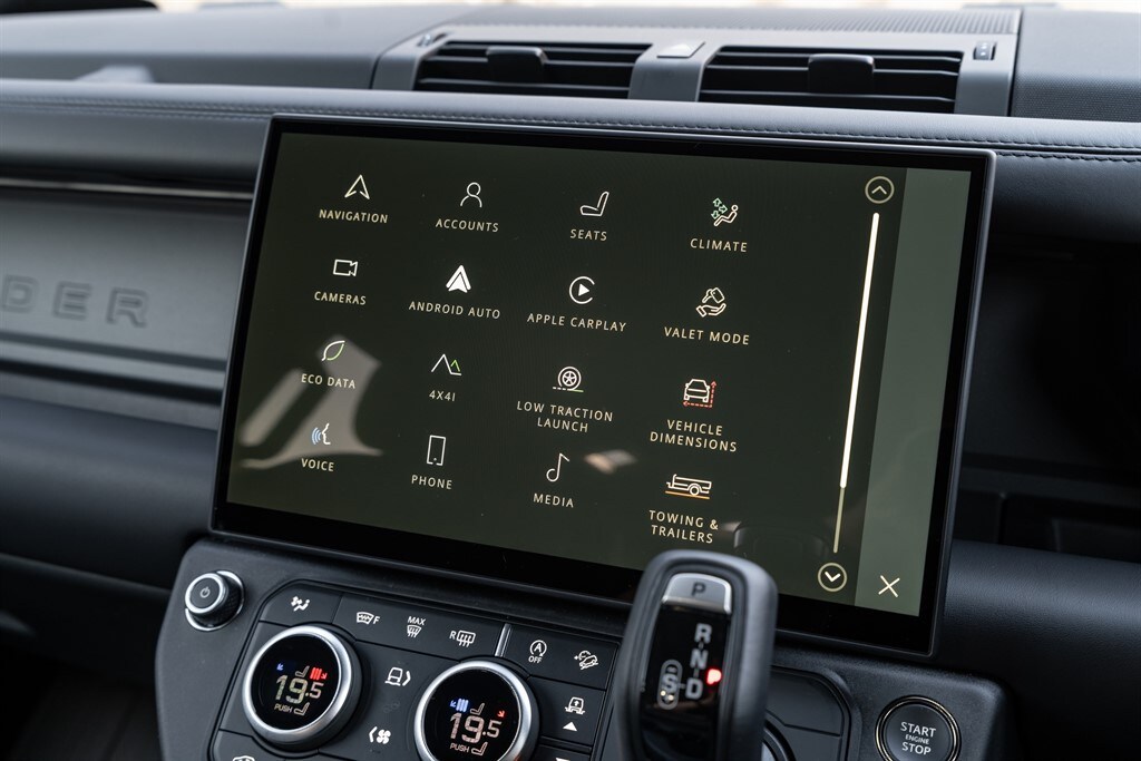 Used Land Rover Defender 110 2025 for sale - 78212150: Photo 50