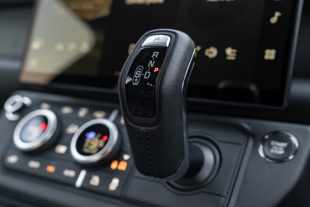 Used Land Rover Defender 110 2025 for sale - 78212150: Photo 53