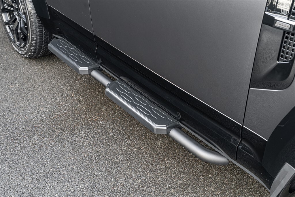 Used Land Rover Defender 110 2026 for sale - 77910075: Photo 18