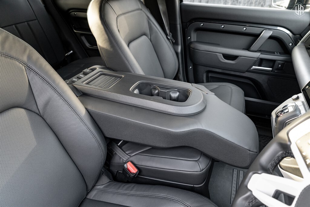 Used Land Rover Defender 110 2026 for sale - 77910075: Photo 43