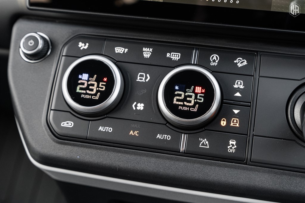 Used Land Rover Defender 110 2026 for sale - 77910075: Photo 53