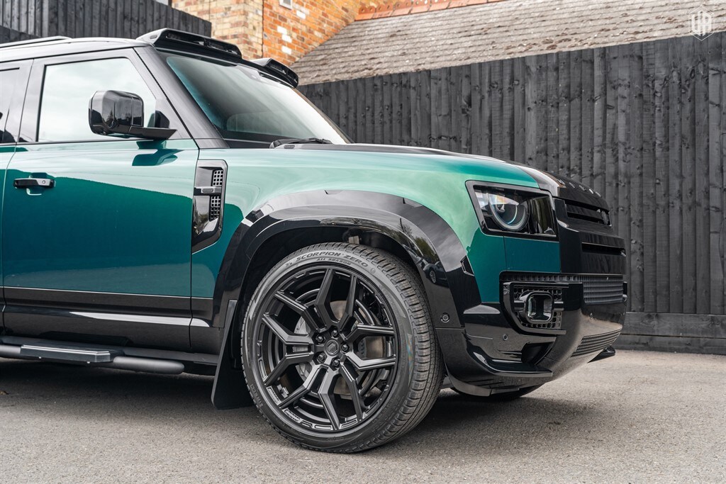 Used Land Rover Defender 110 2026 for sale - 78117031: Photo 10