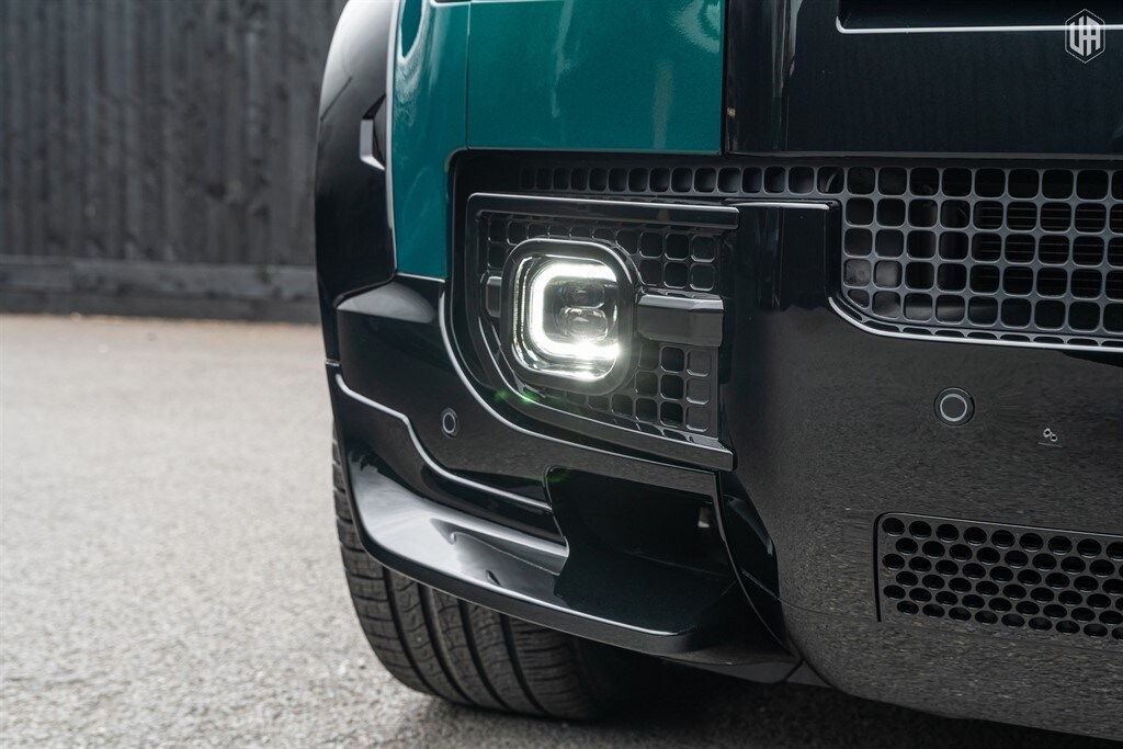 Used Land Rover Defender 110 2026 for sale - 78117031: Photo 14