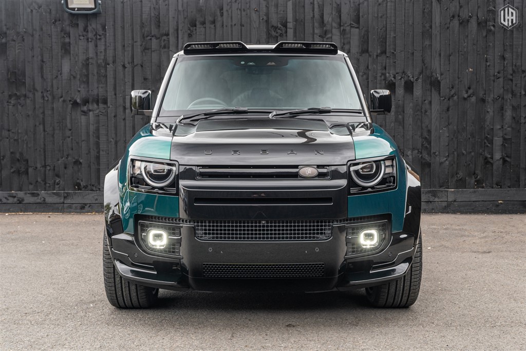 Used Land Rover Defender 110 2026 for sale - 78117031: Photo 2