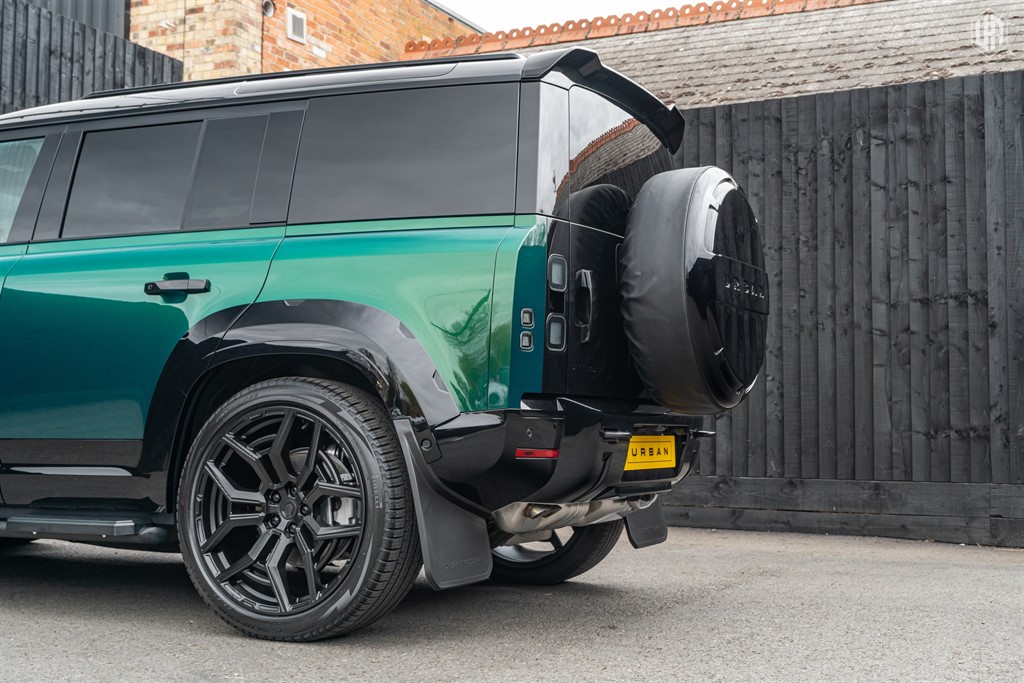 Used Land Rover Defender 110 2026 for sale - 78117031: Photo 24