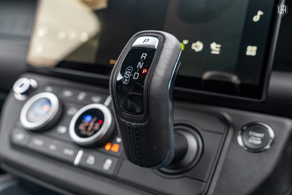 Used Land Rover Defender 110 2026 for sale - 78117031: Photo 52