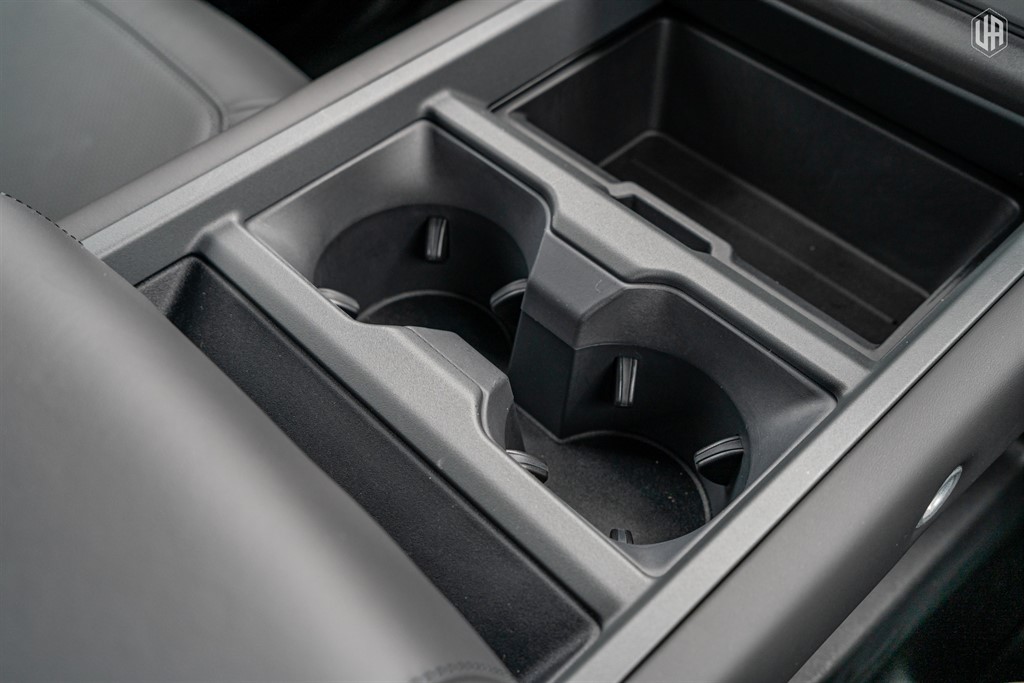 Used Land Rover Defender 110 2026 for sale - 78117031: Photo 54