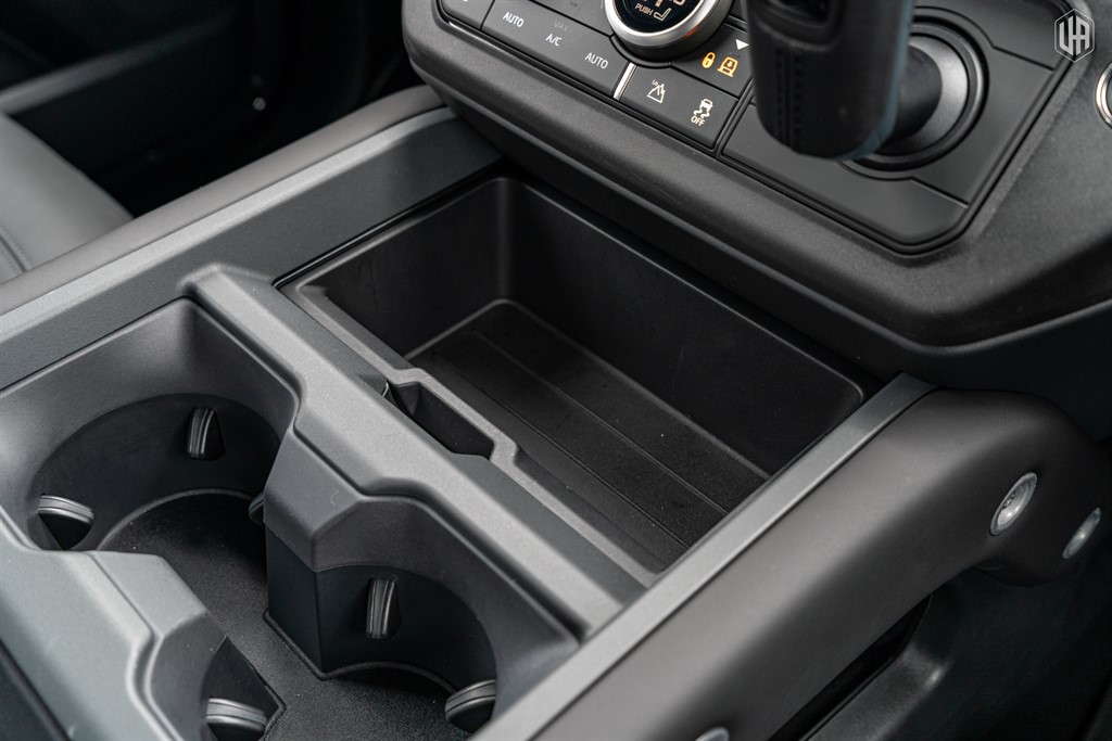 Used Land Rover Defender 110 2026 for sale - 78117031: Photo 55