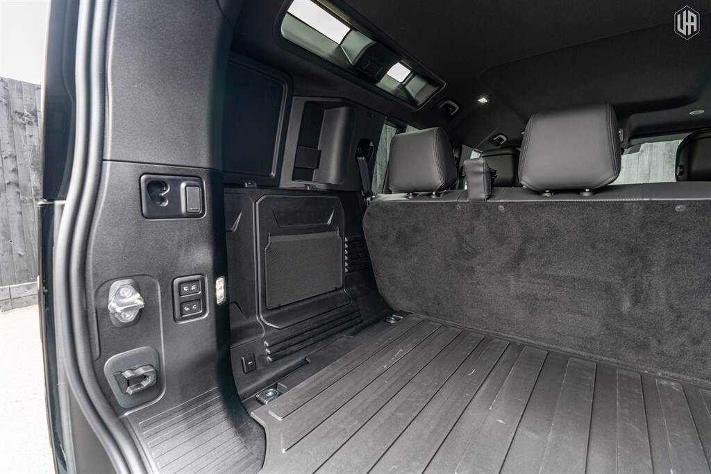 Used Land Rover Defender 110 2026 for sale - 78117031: Photo 63