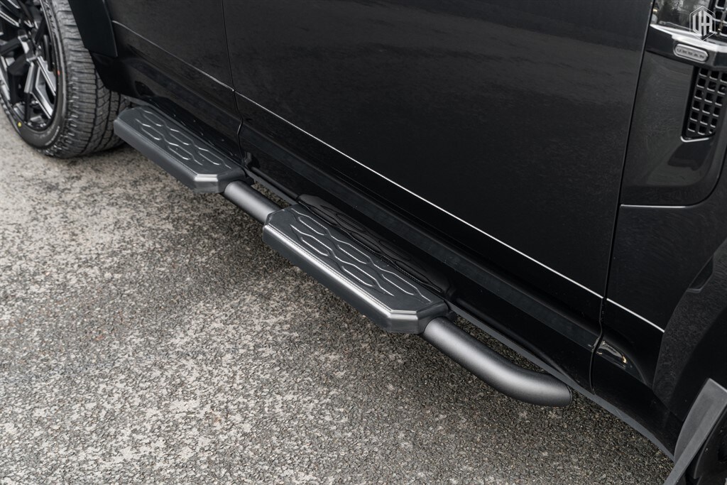 Used Land Rover Defender 110 2026 for sale - 77910082: Photo 19