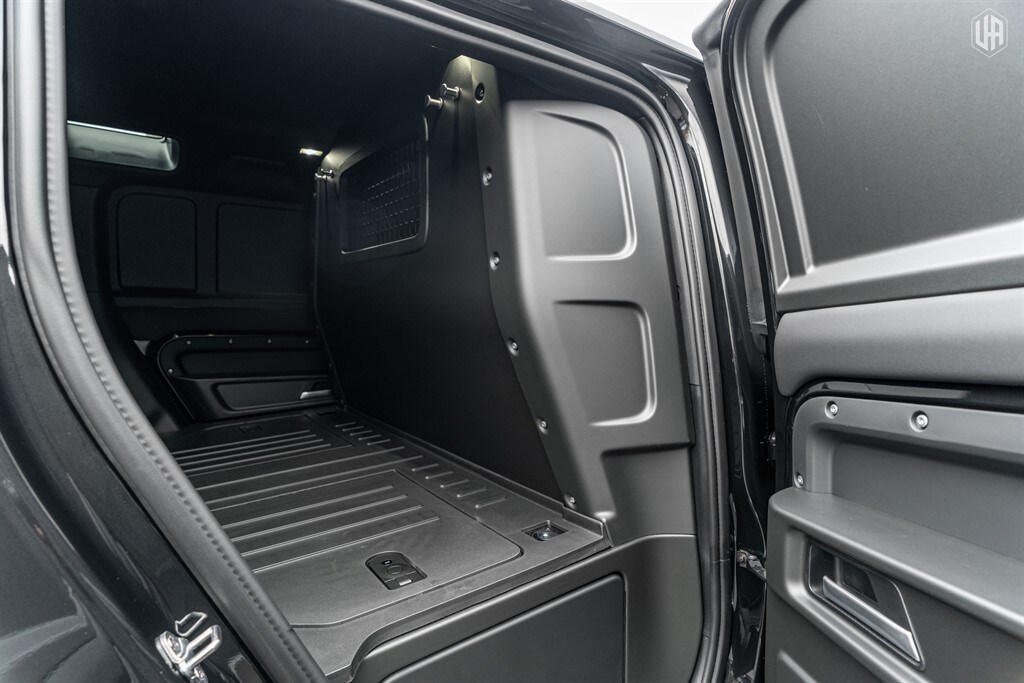 Used Land Rover Defender 110 2026 for sale - 77910082: Photo 56