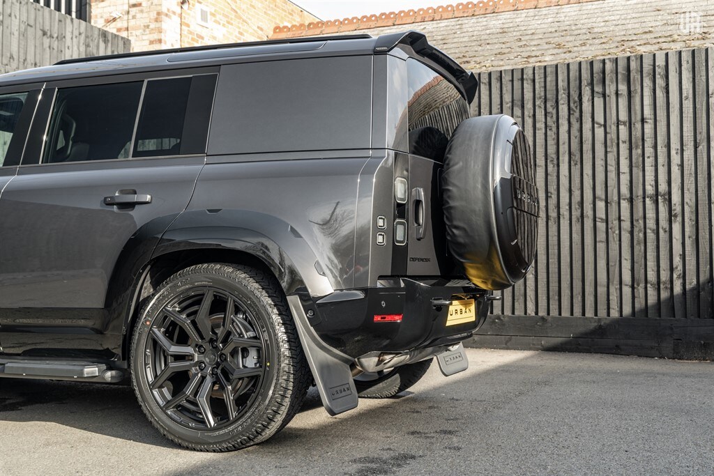 Used Land Rover Defender 110 2026 for sale - 77910103: Photo 24