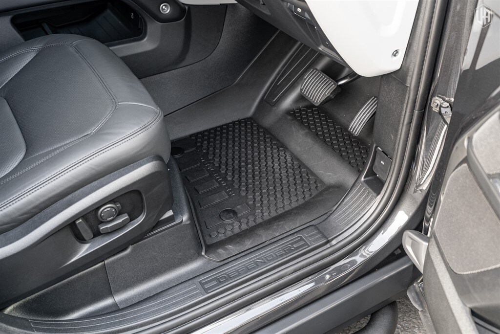 Used Land Rover Defender 110 2026 for sale - 77910103: Photo 34