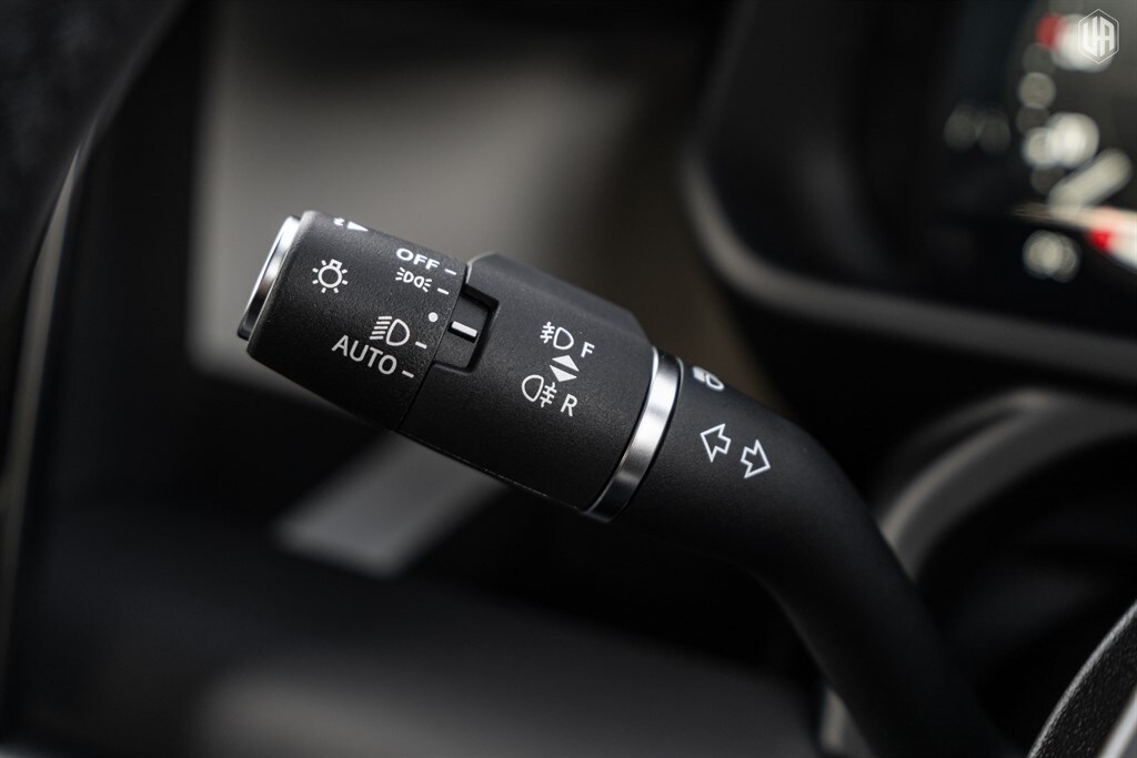 Used Land Rover Defender 110 2026 for sale - 77910103: Photo 46