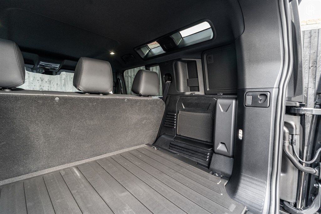 Used Land Rover Defender 110 2026 for sale - 77910103: Photo 65