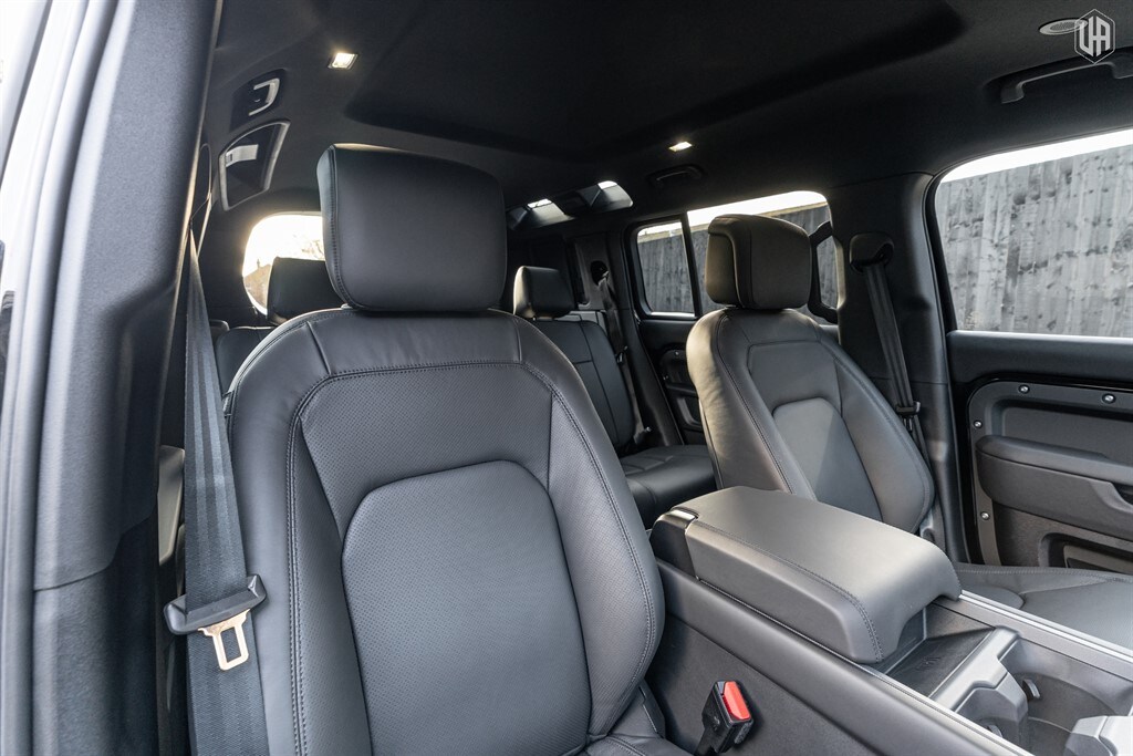 Used Land Rover Defender 110 2026 for sale - 77910104: Photo 36