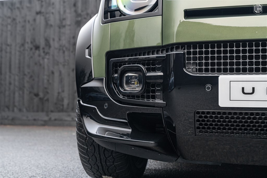 Used Land Rover Defender 110 2025 for sale - 77910083: Photo 14