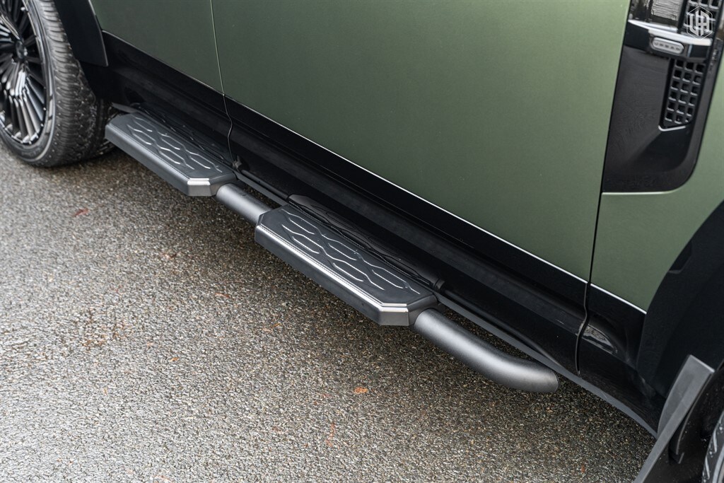 Used Land Rover Defender 110 2025 for sale - 77910083: Photo 19