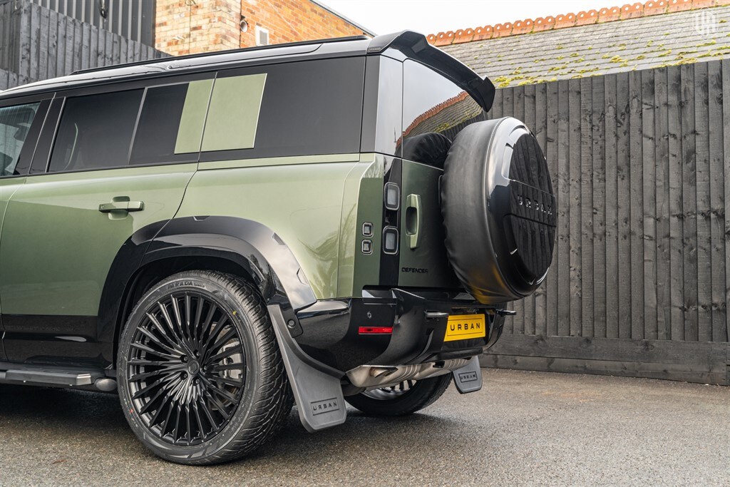 Used Land Rover Defender 110 2025 for sale - 77910083: Photo 24