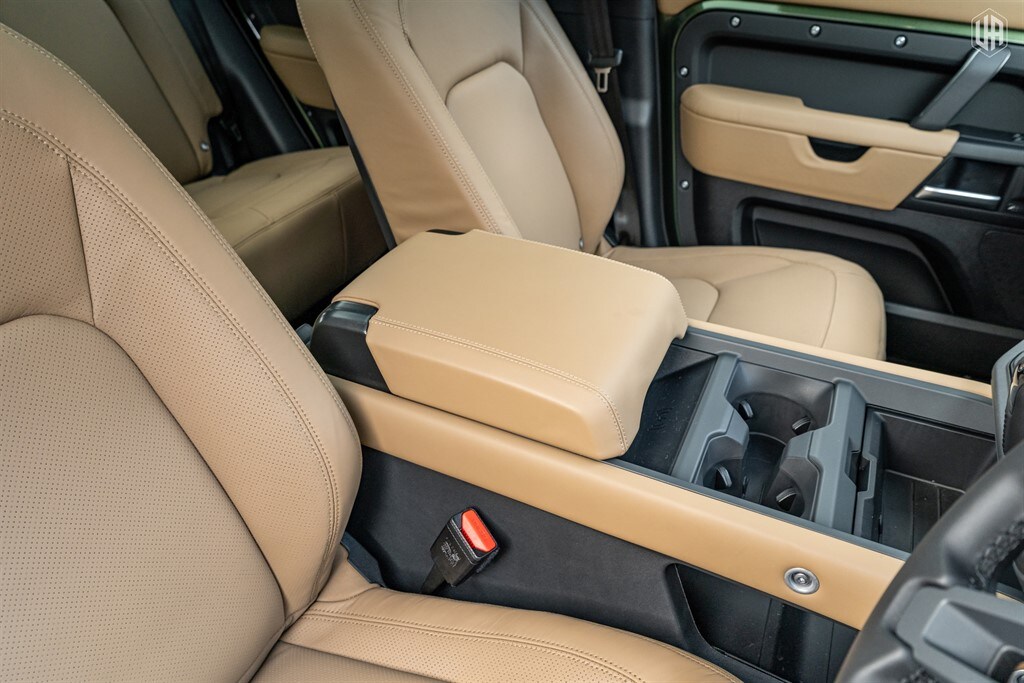 Used Land Rover Defender 110 2025 for sale - 77910083: Photo 43