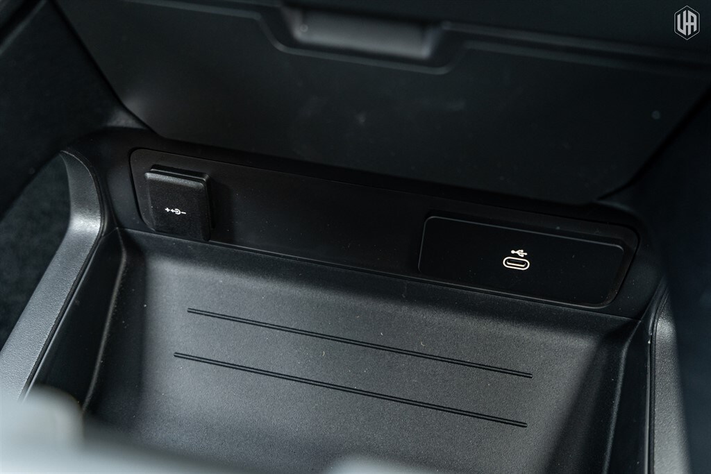 Used Land Rover Defender 110 2025 for sale - 77910083: Photo 59