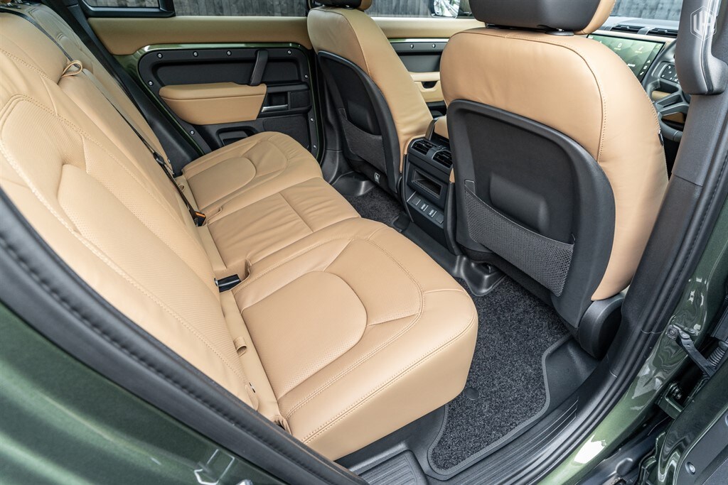 Used Land Rover Defender 110 2025 for sale - 77910083: Photo 64