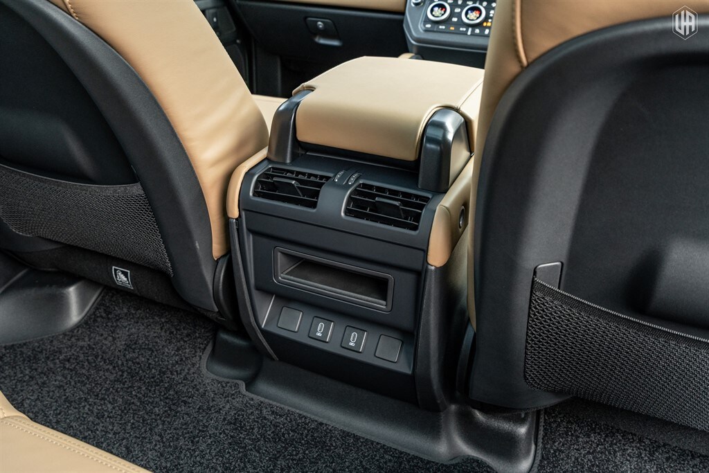 Used Land Rover Defender 110 2025 for sale - 77910083: Photo 65