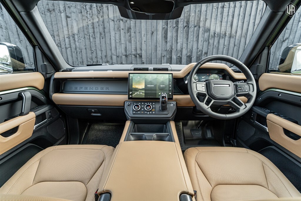 Used Land Rover Defender 110 2025 for sale - 77910083: Photo 8