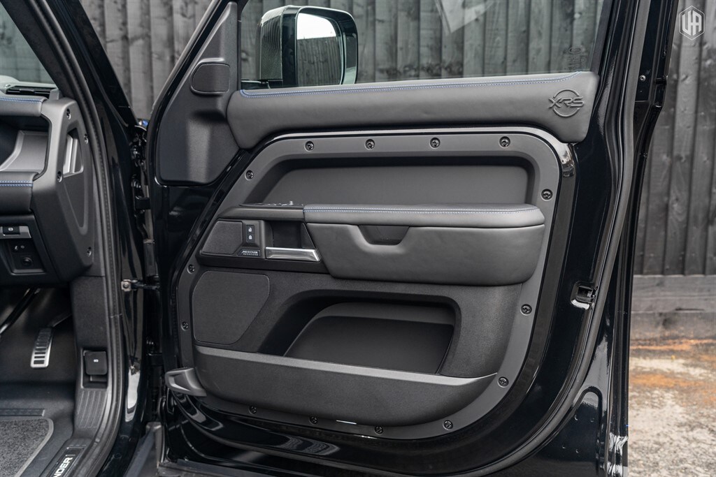 Used Land Rover Defender 110 2025 for sale - 77910099: Photo 35