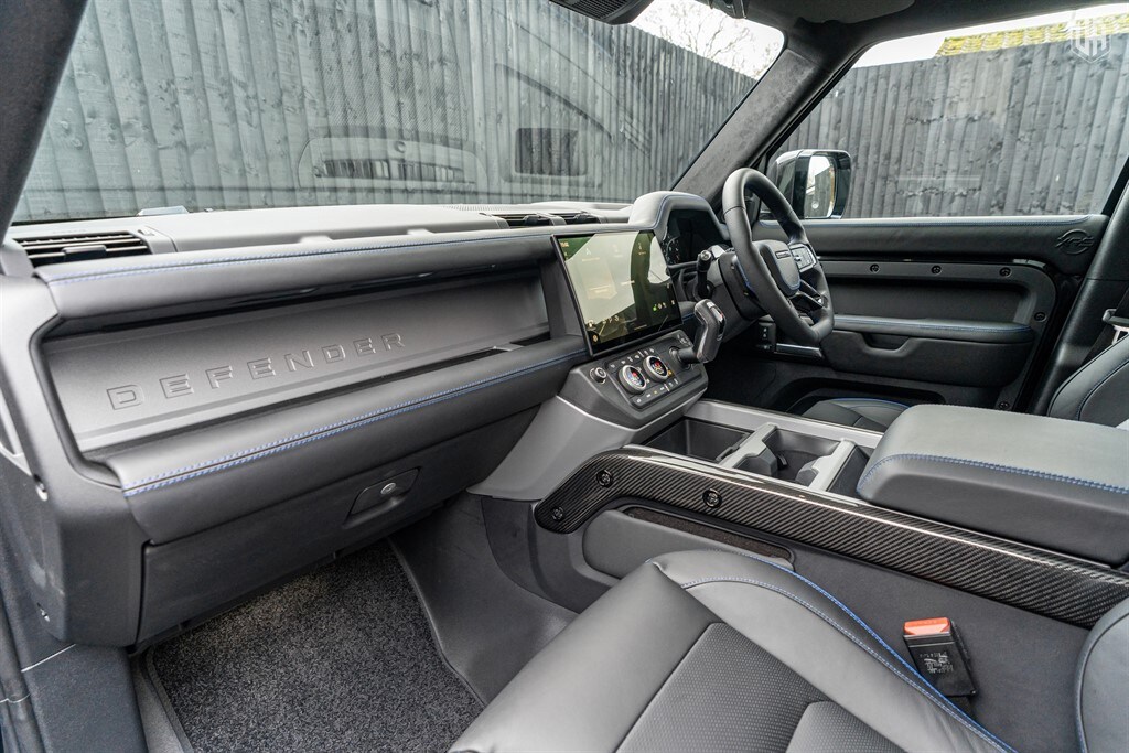 Used Land Rover Defender 110 2025 for sale - 77910099: Photo 40