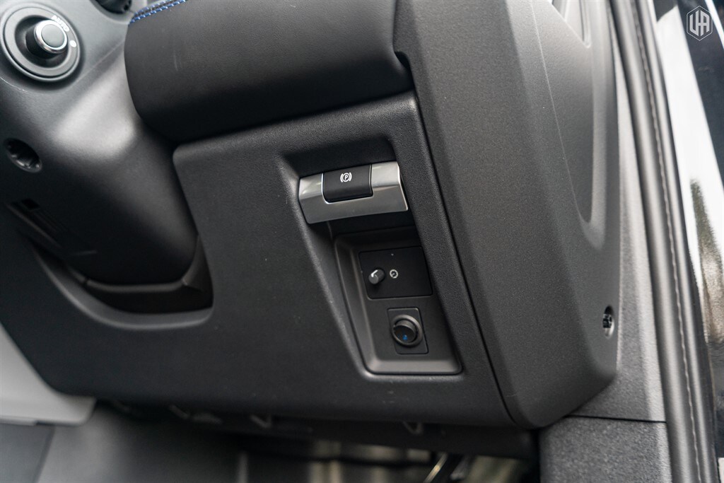 Used Land Rover Defender 110 2025 for sale - 77910099: Photo 64