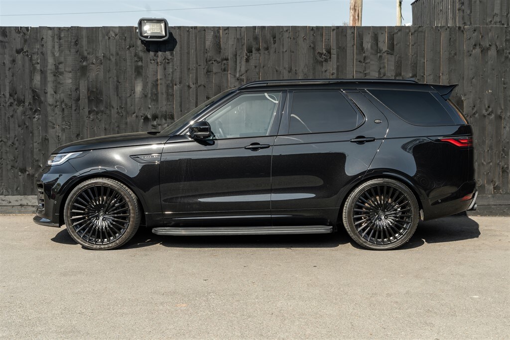 Used Land Rover Discovery 2025 for sale - 78212140: Photo 3