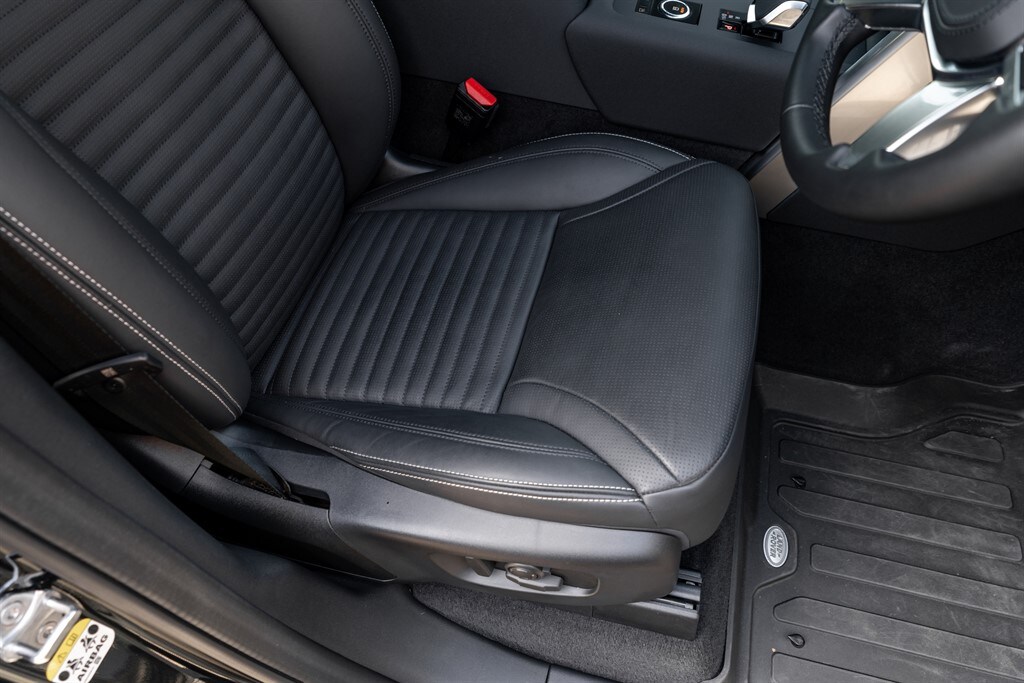 Used Land Rover Discovery 2025 for sale - 78212140: Photo 31