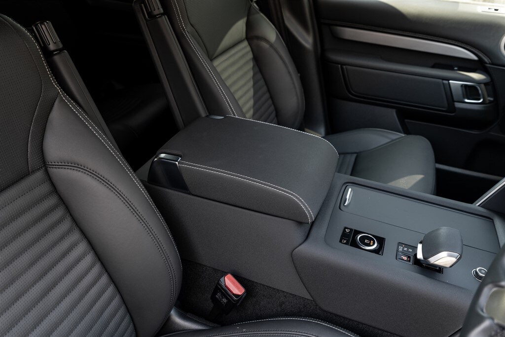 Used Land Rover Discovery 2025 for sale - 78212140: Photo 33