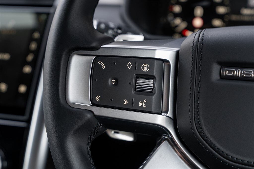 Used Land Rover Discovery 2025 for sale - 78212140: Photo 36