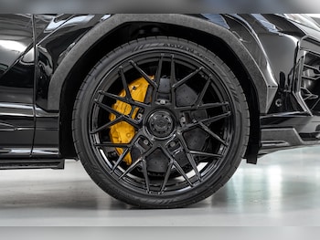 Used Lamborghini Urus 2026 for sale - 78456857: Photo