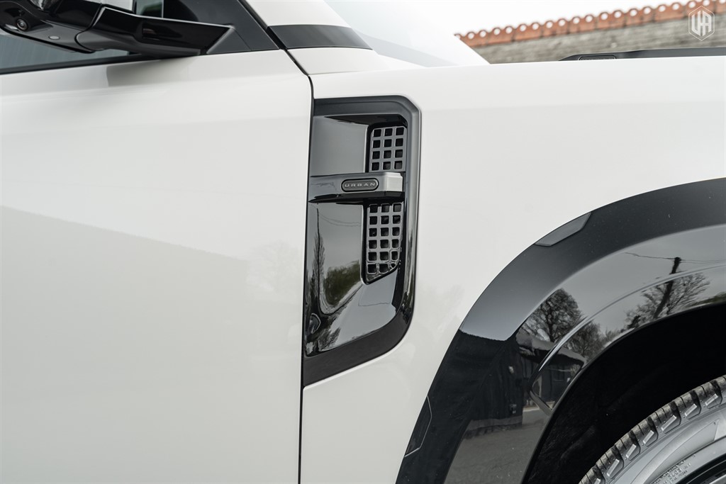 Used Land Rover Defender 110 2026 for sale - 77965519: Photo 20