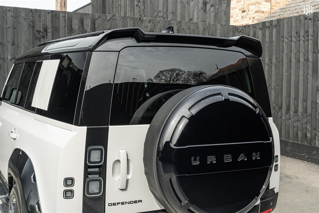 Used Land Rover Defender 110 2026 for sale - 77965519: Photo 25